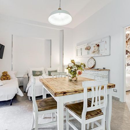 Trevi Fountain - Shabby - Romedreamhome Exteriér fotografie