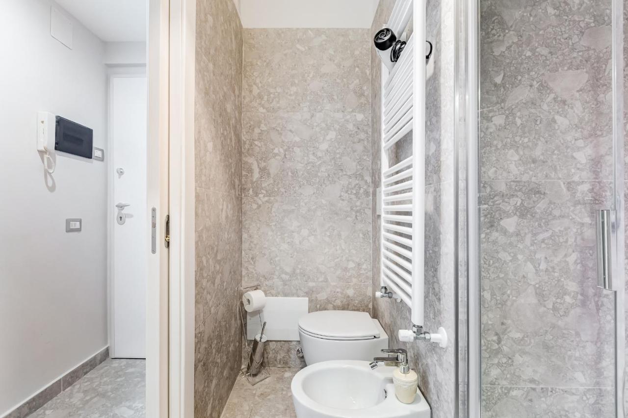 Trevi Fountain - Shabby - Romedreamhome Exteriér fotografie